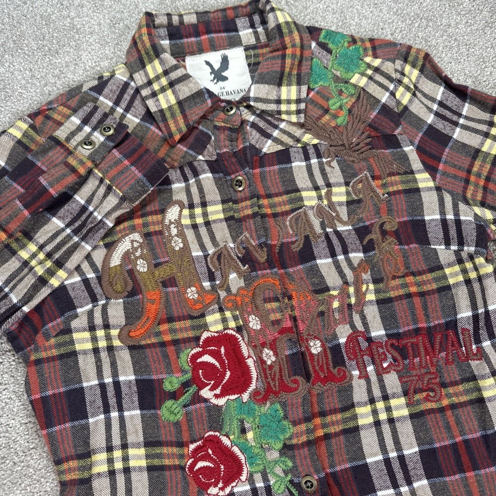 Vintage Havana Women's Rock Festival Embroidered Button Front Plaid Shirt Medium